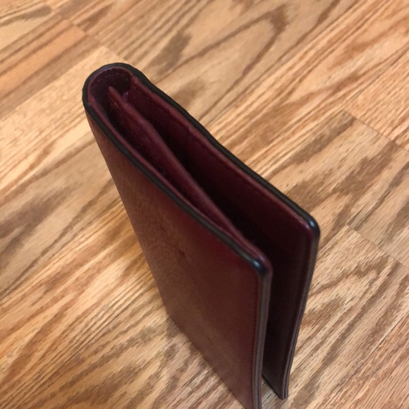 NWOT Marc Jacobs 100% Leather Oxblood Burgundy Maroon Red Fold Medium Wallet - Picture 5 of 12